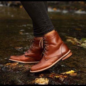 Nisolo Brown Heeled Boots with Lace-Up Design and Minimalist Style